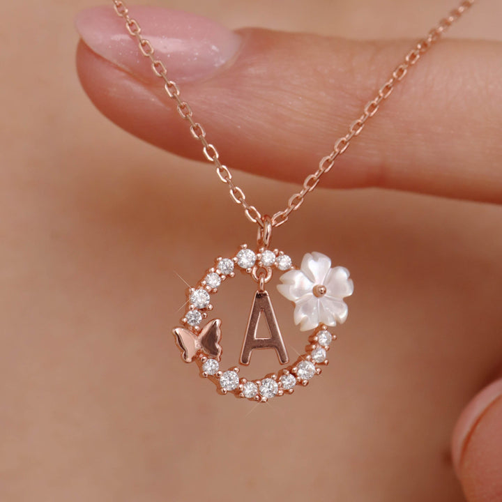 Glapetra - Elegante Buchstabenkette