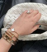 Glanzvolles Schmuckarmband Gold